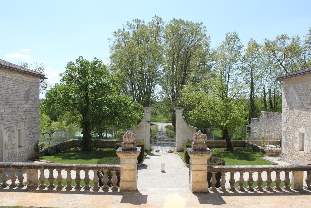 Chateau Secretary Monflanquin Exteriör bild